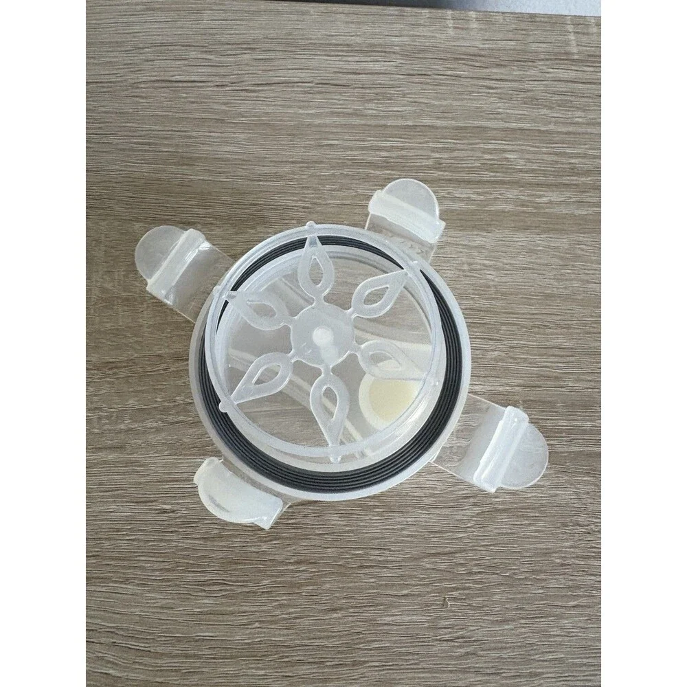 Glasslock Shaker Glass Cocktail Mixer With Drink Recipes & Measurements 2-10 Oz